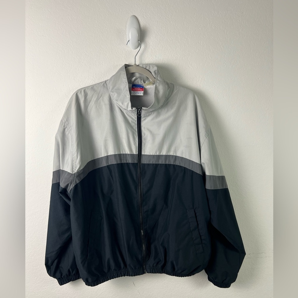 Vintage Champion Gray & Black Sport Windbreaker Outdoor Travel Fall Jacket